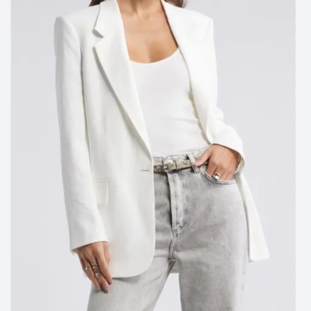 En Thread White Long Blazer Size Small Lined